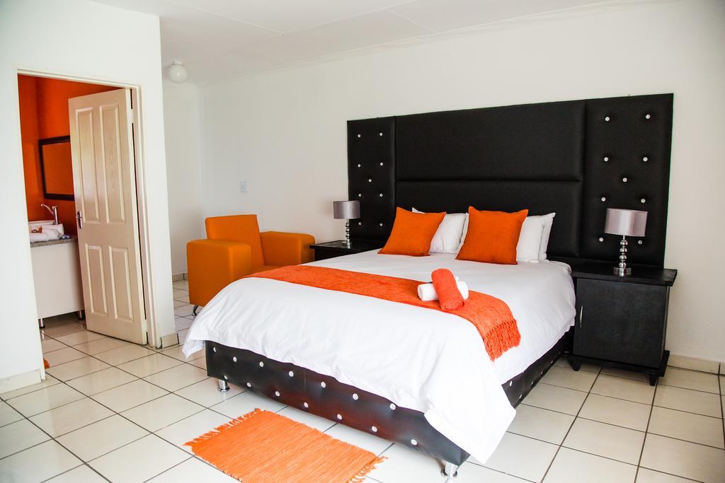 Lapologa Bed & Breakfast Tzaneen Zimmer foto